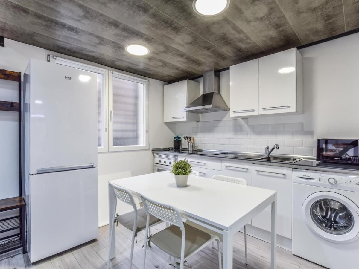 Lofts Reformados En El Bernabeu Alquiler Temporal Apartment Madrid Exterior photo