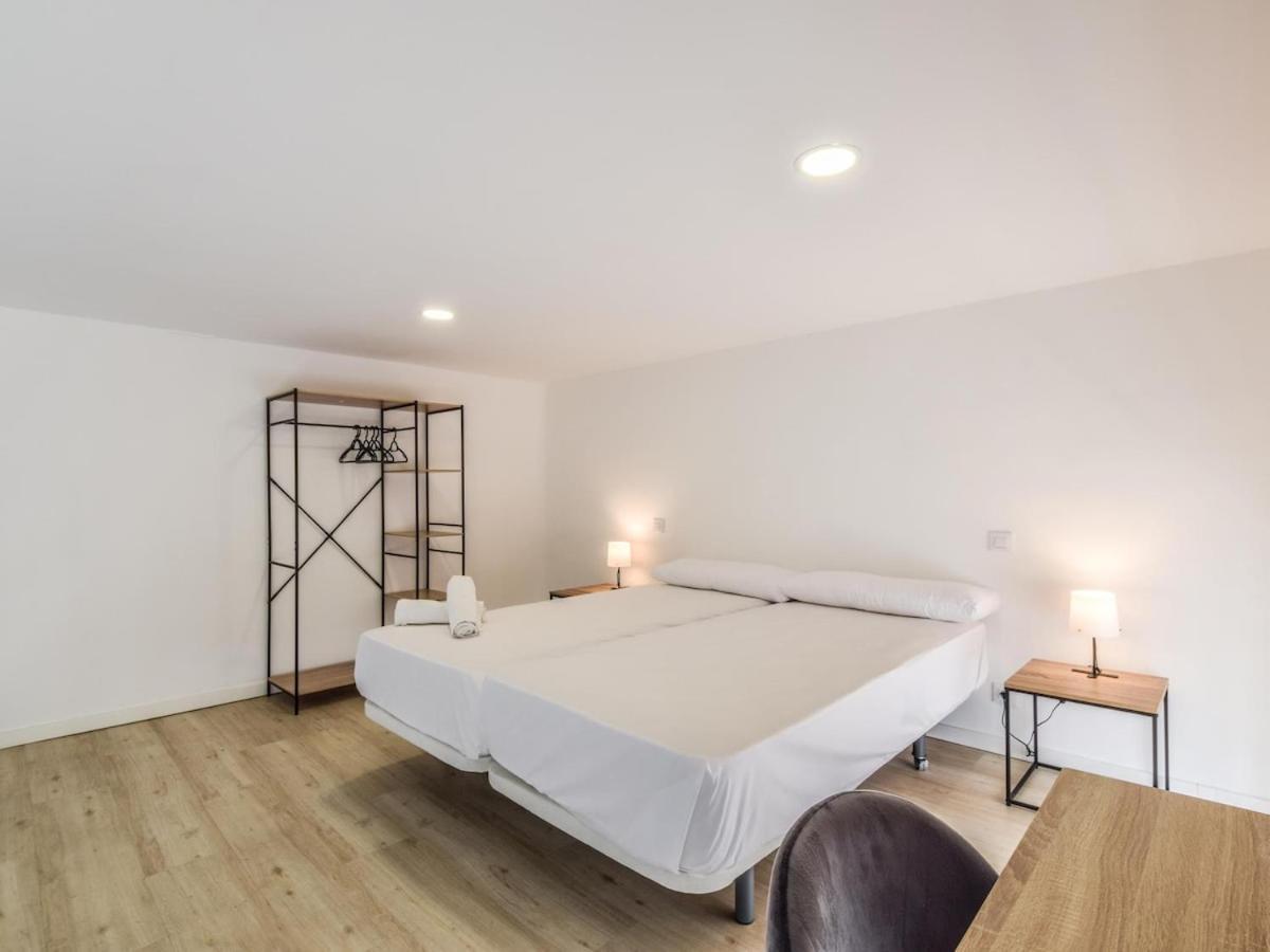 Lofts Reformados En El Bernabeu Alquiler Temporal Apartment Madrid Exterior photo