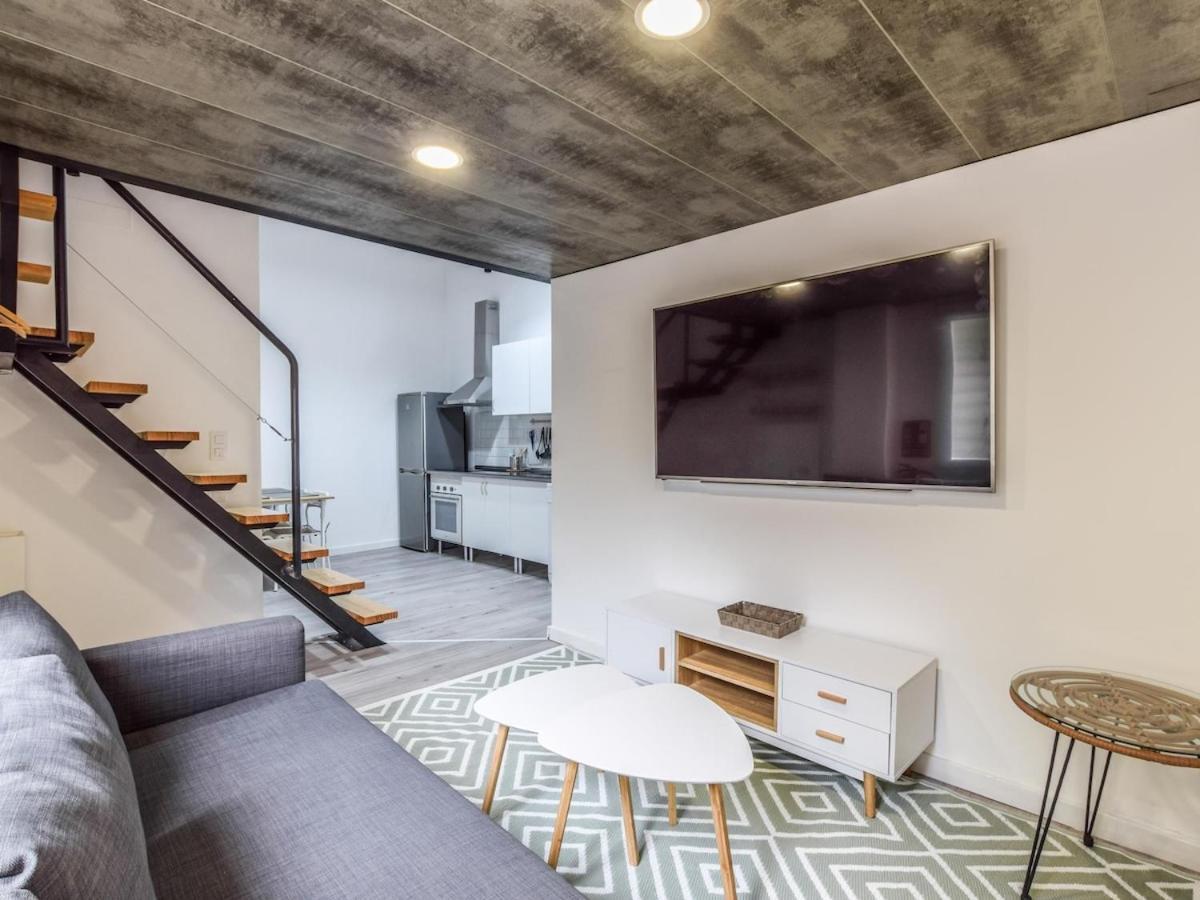 Lofts Reformados En El Bernabeu Alquiler Temporal Apartment Madrid Exterior photo