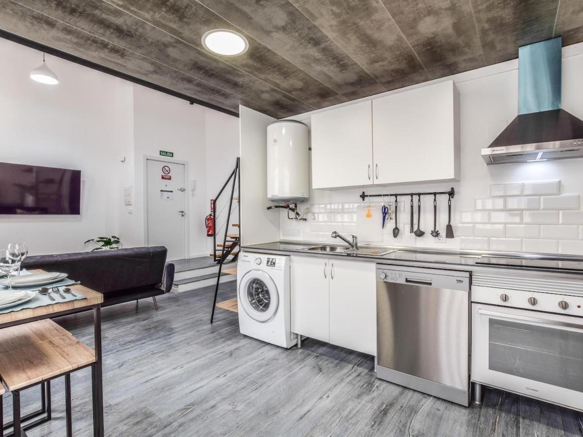 Lofts Reformados En El Bernabeu Alquiler Temporal Apartment Madrid Exterior photo