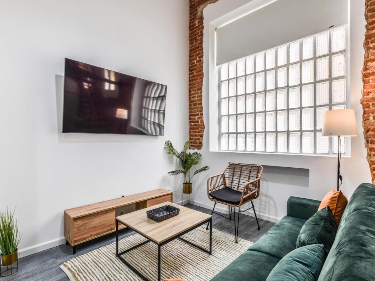 Lofts Reformados En El Bernabeu Alquiler Temporal Apartment Madrid Exterior photo